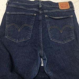 Levi’s high rise straight jeans
